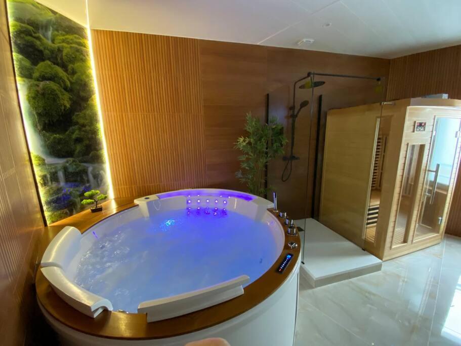 Esprit Bali ....Love Spa, Sauna De Luxe A มูลูส ภายนอก รูปภาพ