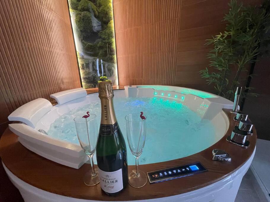Esprit Bali ....Love Spa, Sauna De Luxe A มูลูส ภายนอก รูปภาพ